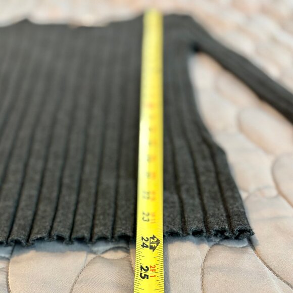 Philosophy Ribbed Knit Dark Gray Sweater Wom… - Picture 8 of 10